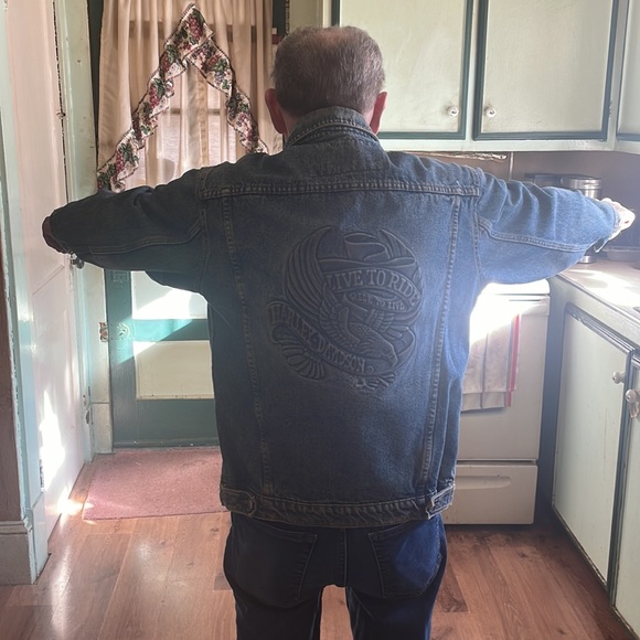 Harley Davidson Jean jacket - Picture 4 of 7